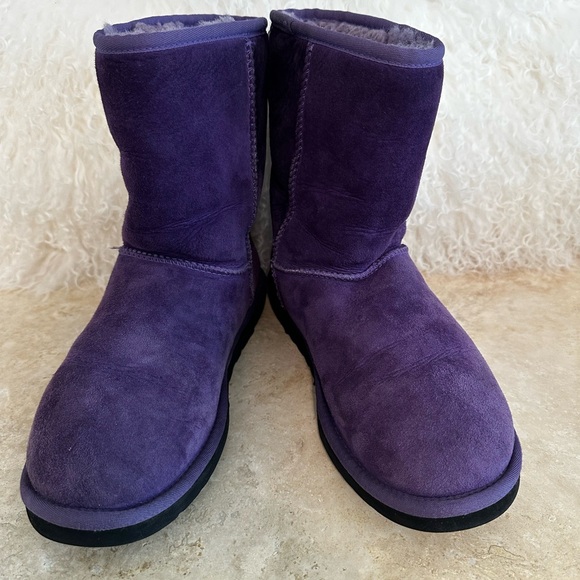 UGG Purple Ankle Boots with Plush Lining - Picture 6 of 6
